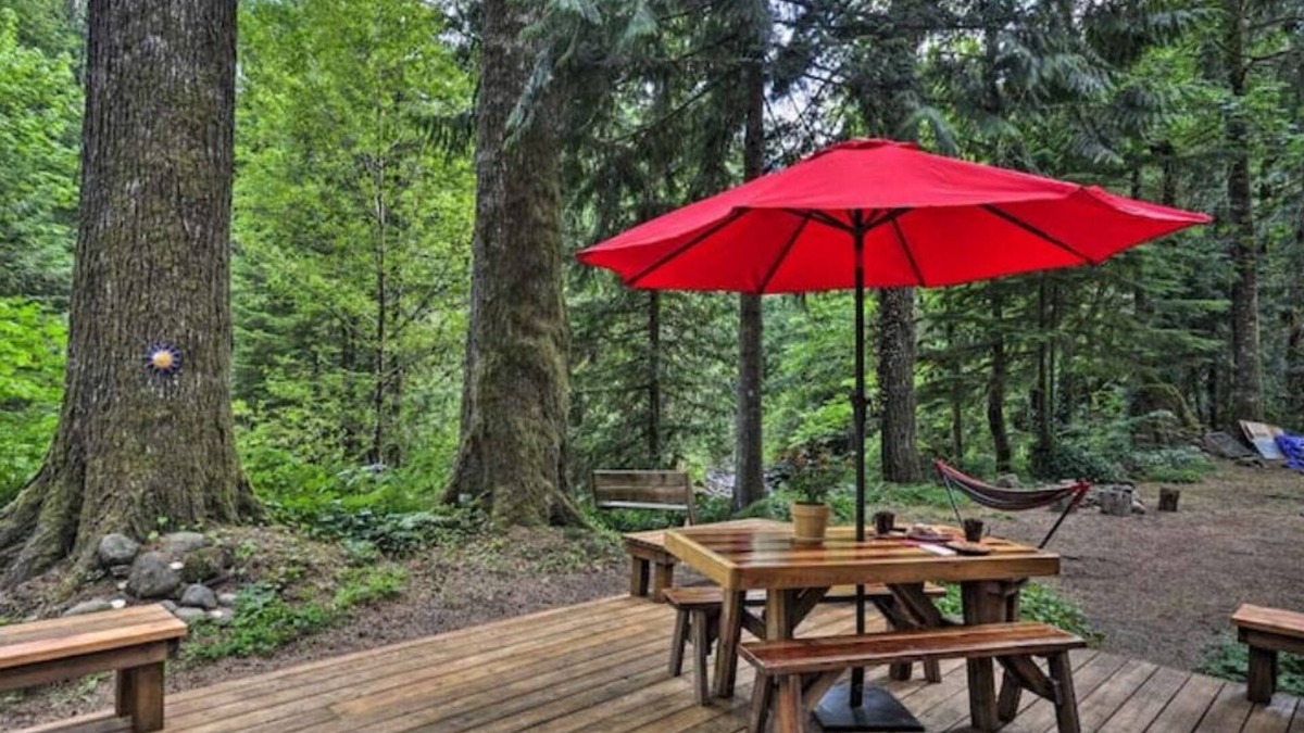 Brightwood House | Boulder Creek Chalet - a Creekside Family Retreat