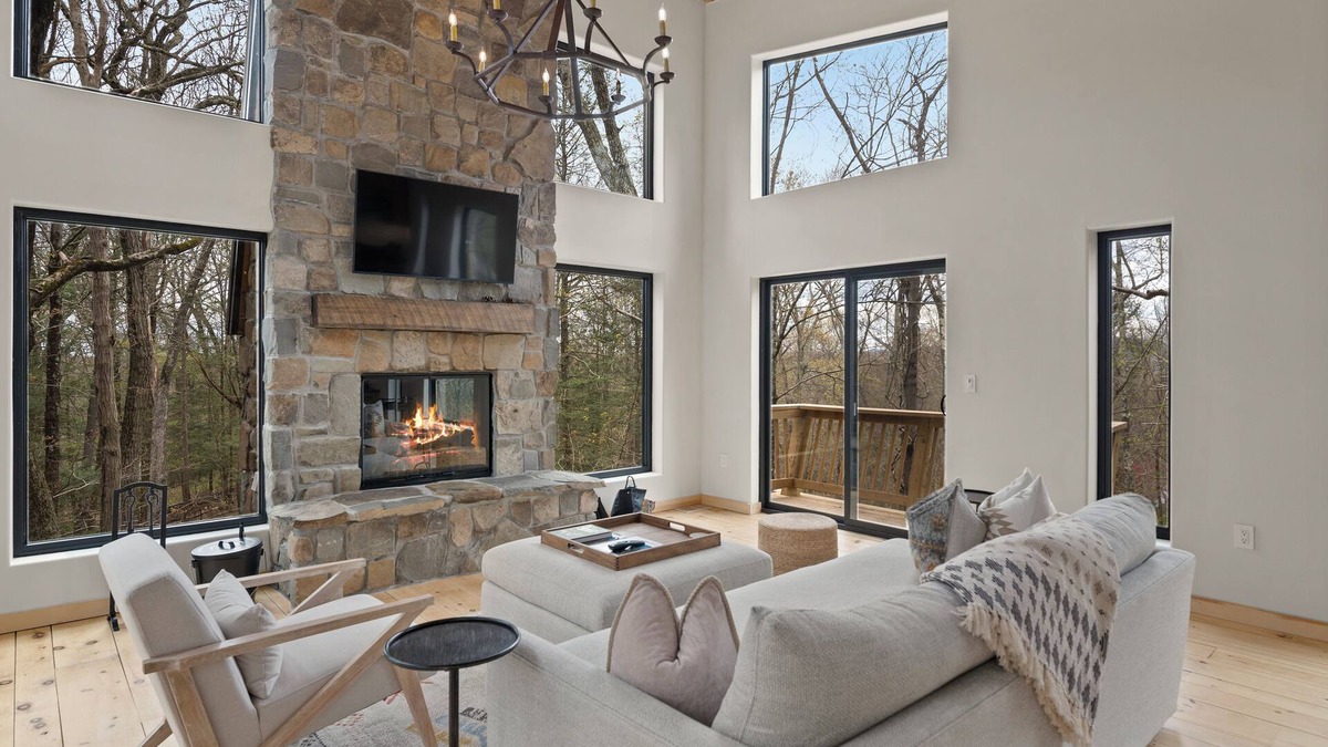 Staatsburg House | Boulder Tree House 🌲nUnique, romantic and exciting! An architectural gem.