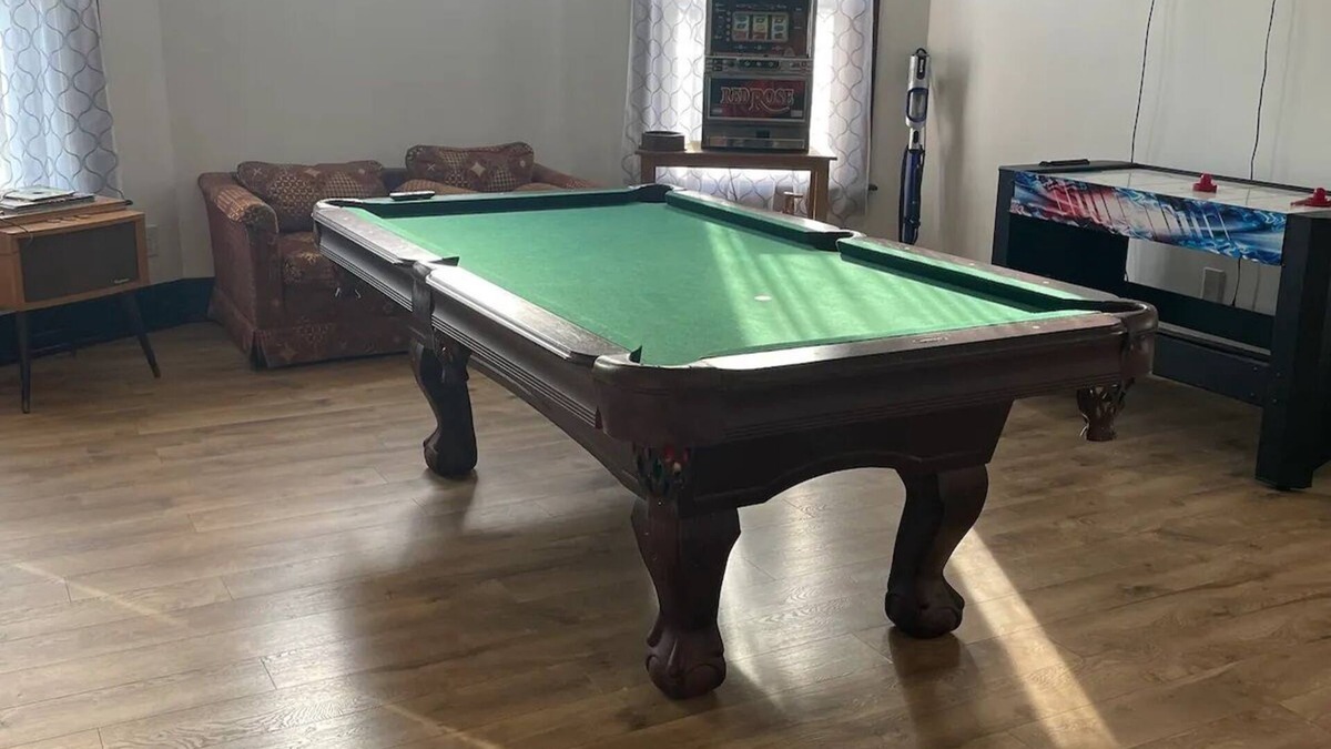 Frankfort House | Bourbon Trail Downtown Frankfort w/Game Room near Buffalo Trace
