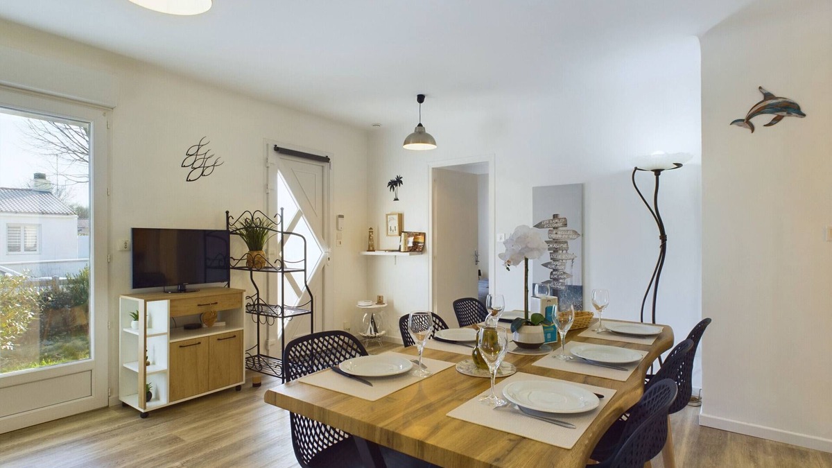 Olonne-sur-Mer Ski Chalet | Bourg d'Olonne s/Mer, charming house for 6 people
