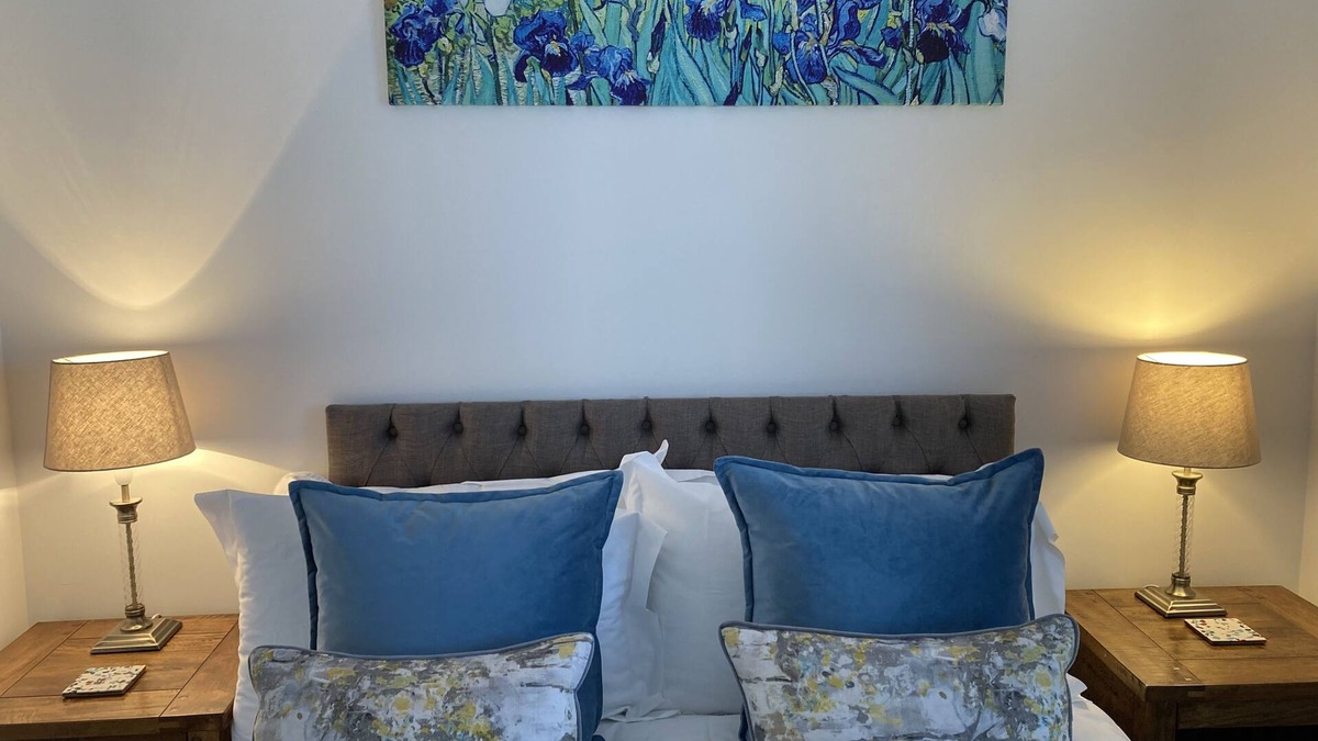 Bloxham Apartment | Boutique 1 bedroom Annexe, nestled in the beautiful thriving village of Bloxham.
