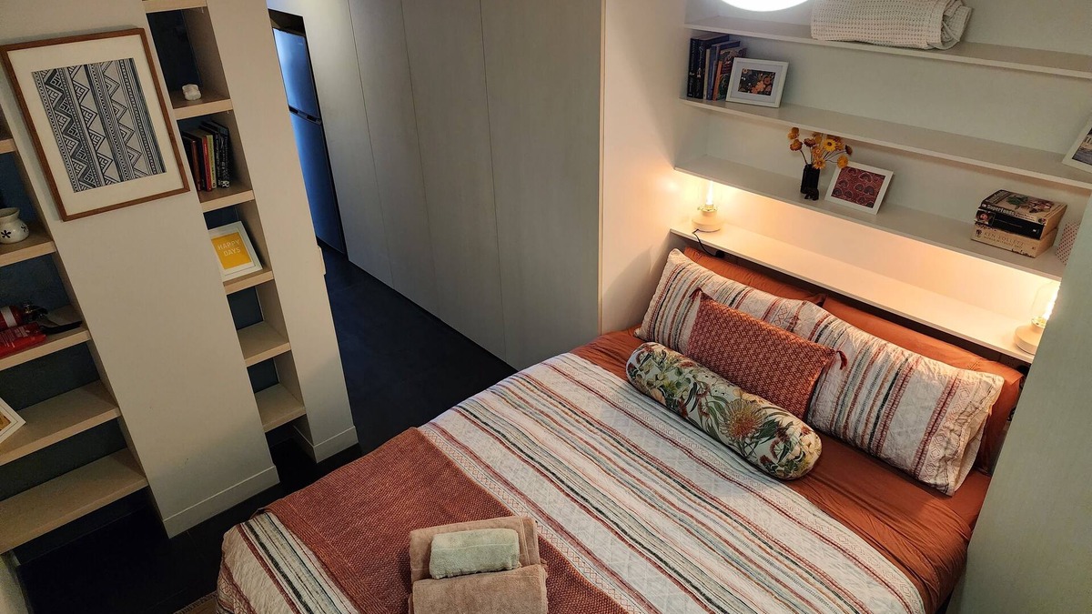 City West Apartment | Boutique City Apartment with Iconic Mountain Views