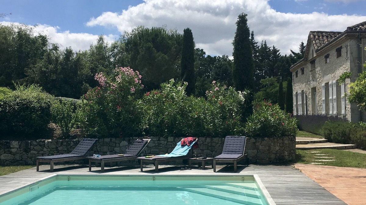Bardigues House | Boutique farmhouse sleeps 20 indoor pool and outdoor pool, jacuzzi, tennis, AC