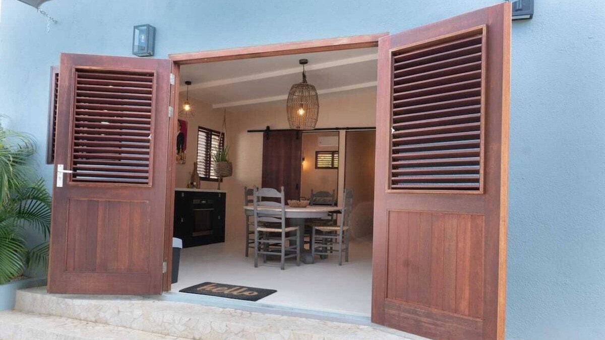 Montana Rey Apartment | "Boutique Fuik 2", stay with us and feel like home.