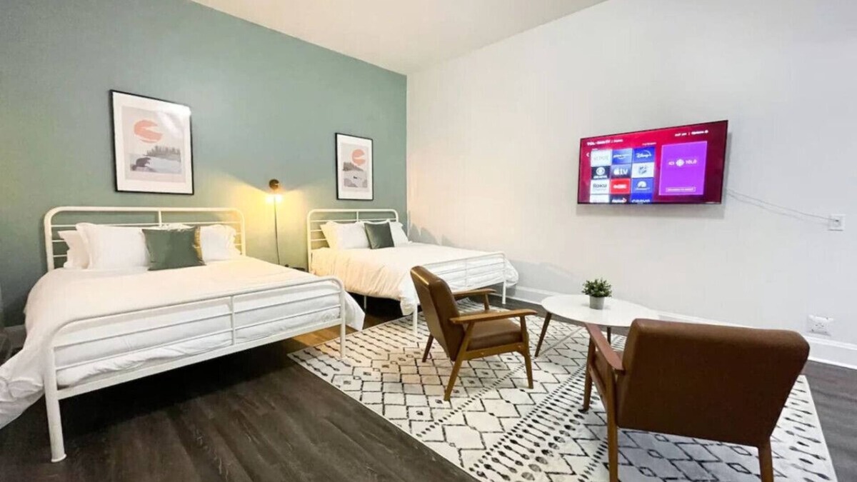 Thunder Bay Apartment | Boutique Hotel #5 - 2 Queen beds