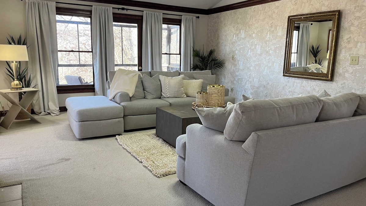 Winston - Salem House | Boutique Hotel-like house on 20 acres + add ons to accommodate up to 20 guests