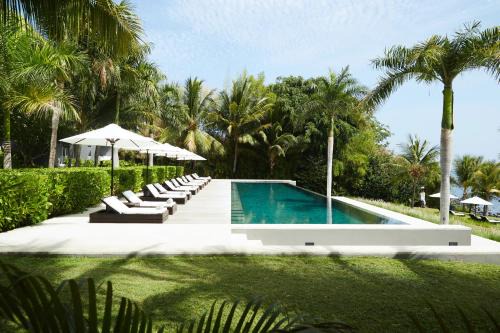 Sigar Penjalin Resort | Boutique Hotel The Lombok Lodge