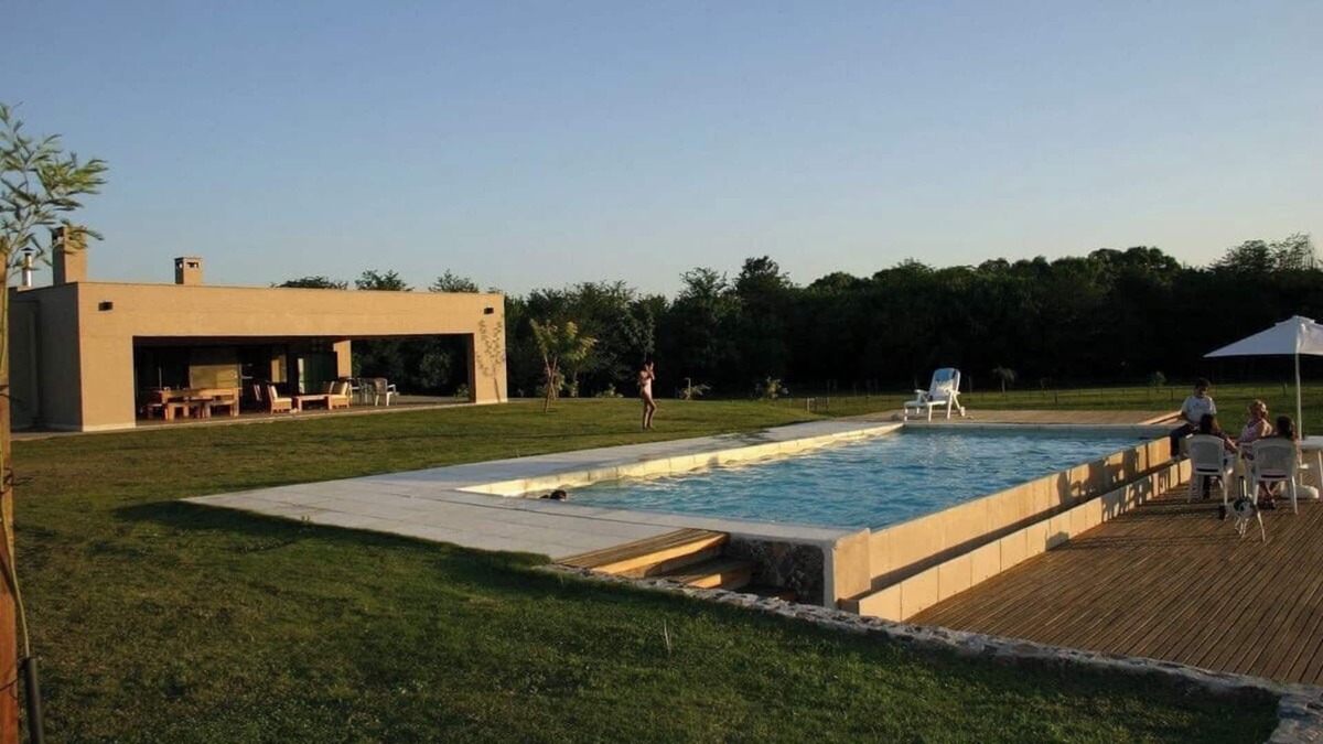La Granja Cabin | Boutique house, with a panoramic view of Las Sierras Chicas de Córdoba, Arg.