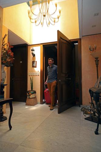 Ciudad Satelite House | Boutique Rosas - Satèlite