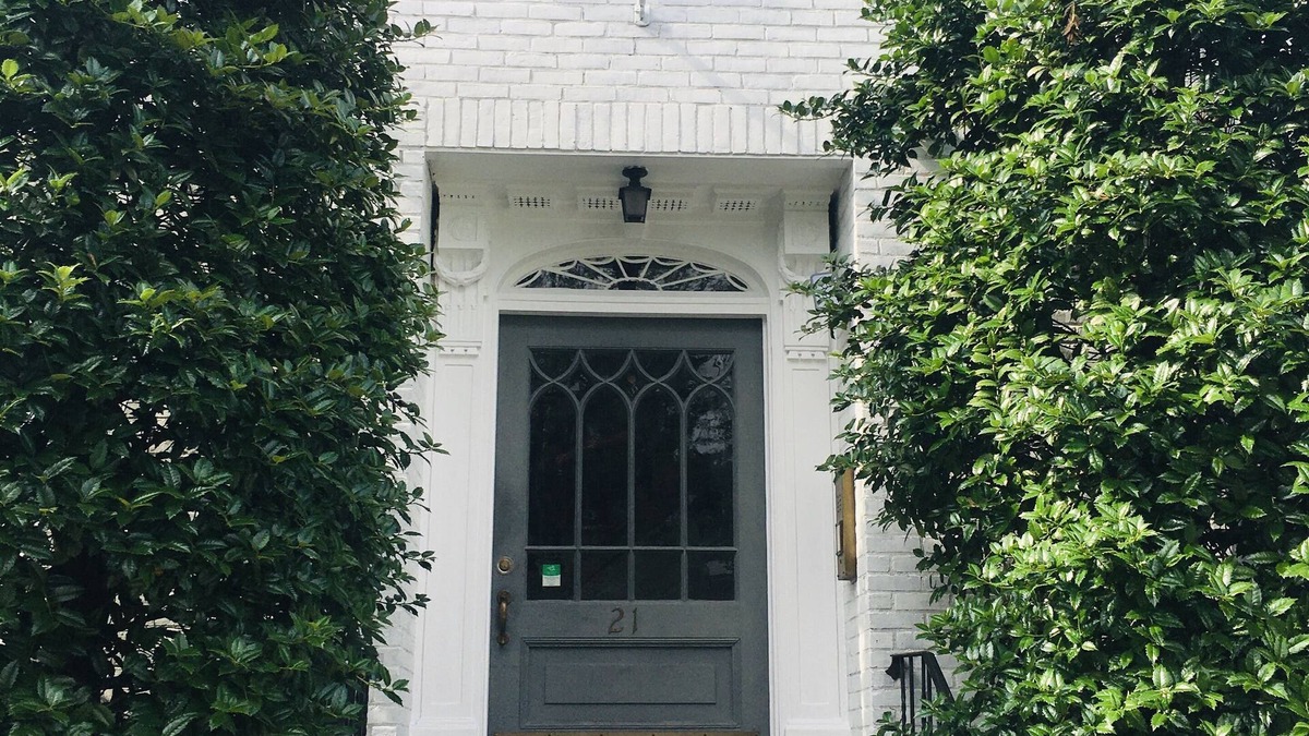 Greenwich Apartment | Boutique Stay 2C in Heart of Downtown