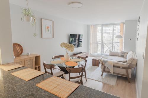 Downtown Toronto Apartment | Boutique Suite of Downtown Toronto