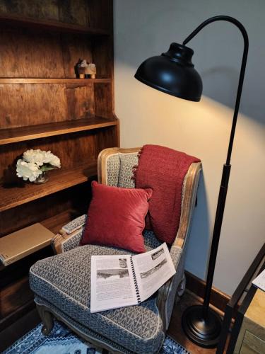 South Hobart Villa | Bowen Toft House- South Hobart, home from home