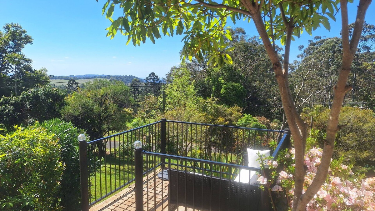 Beechmont Apartment | Bowerbird Cottage Studio Apartment - Binna Burra Bushwalks & Tea House nearby