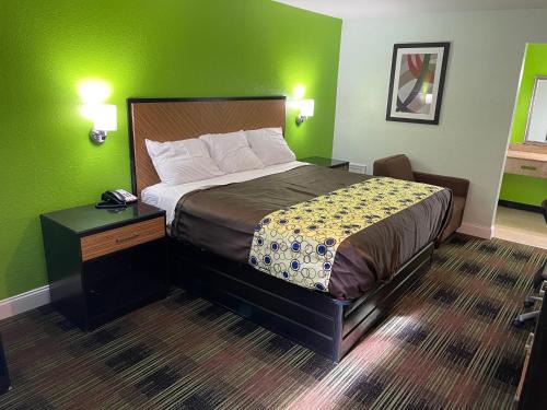 Chesapeake Hotel | Bowers Hill Inn Chesapeake