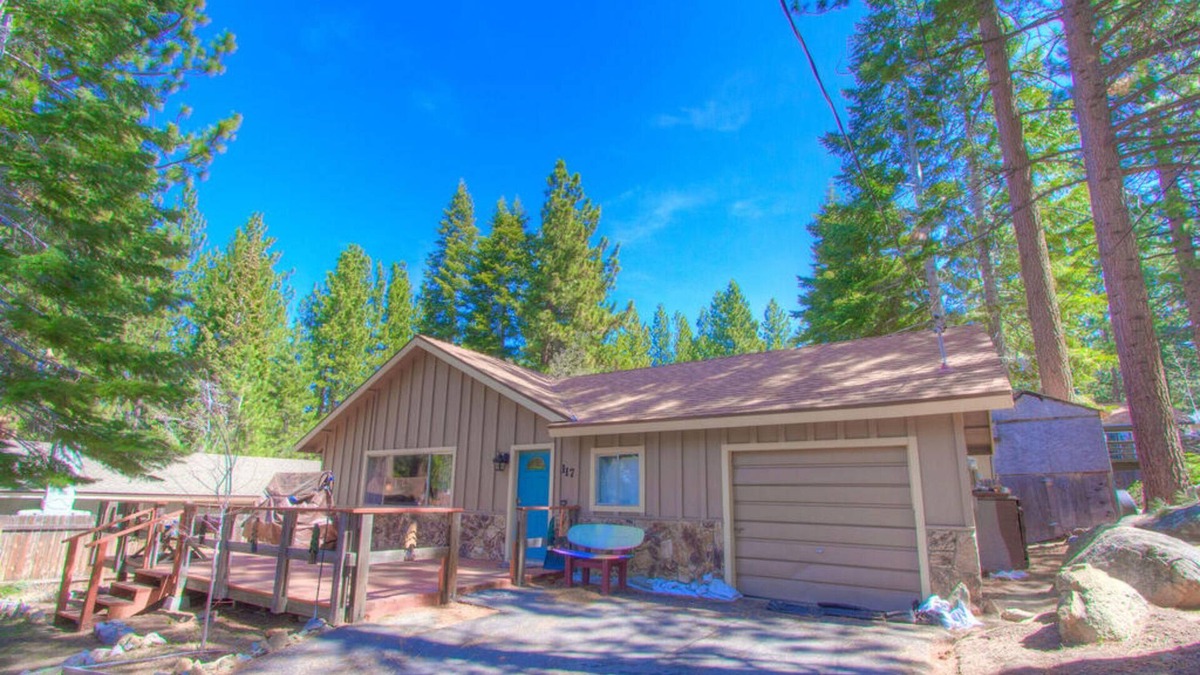 Lower Kingsbury Cabin | Bowers Mansion by Lake Tahoe Accommodations