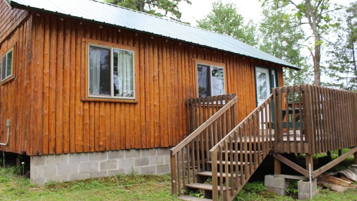 Deer River Apartment | Bowstring Shores Resort - Deer River, MN