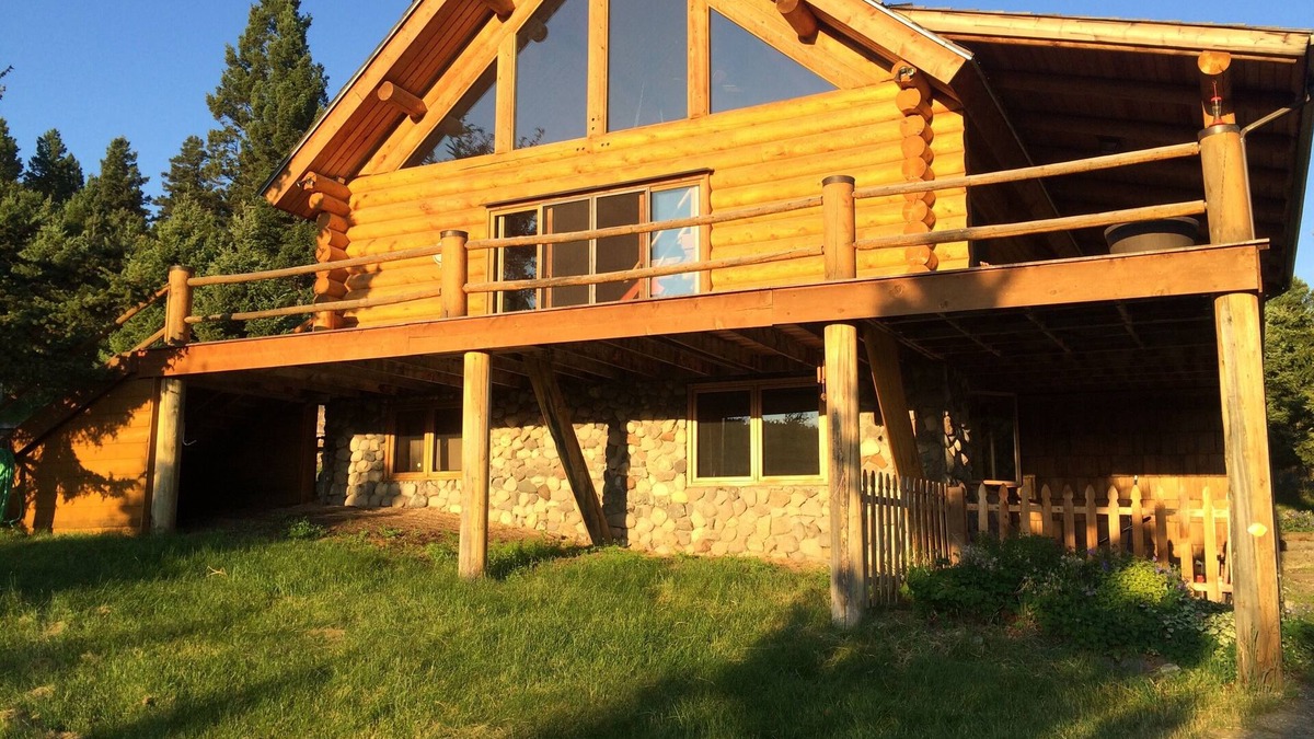 Bozeman House | Bozeman-Bridger Retreat with Hot Tub and Mountain Views