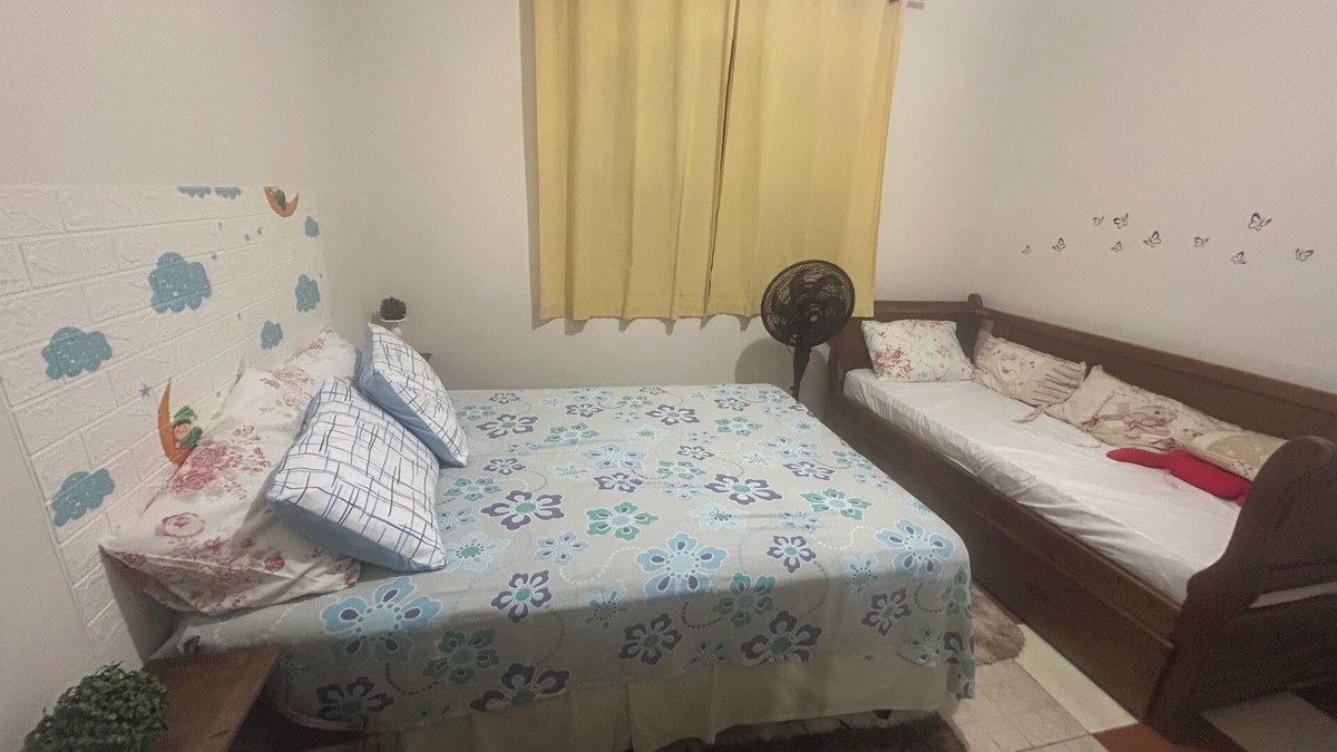 Jardim Presidente Dutra House | Casa Amarela-1 - cozy, quiet and romantic perfect for airplane photos