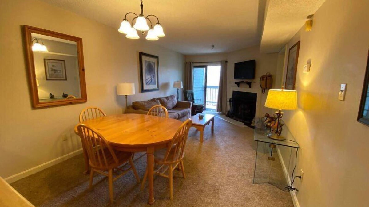 Davis Condo | BR116- Centrally located in Canaan Valley! A/C!