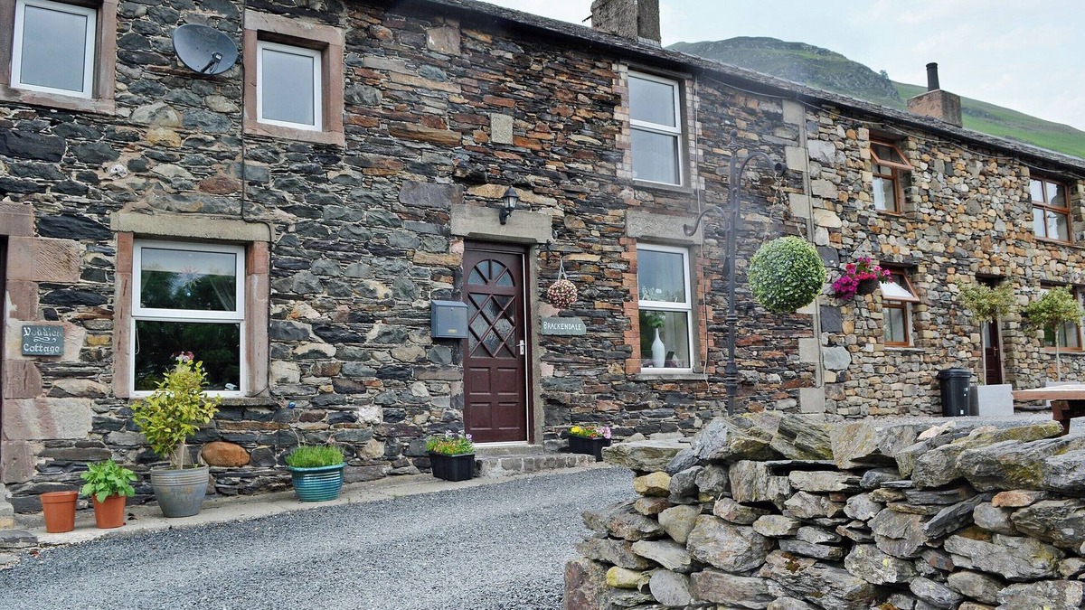 Scales Cottage | Brackendale Cottage - UK1335