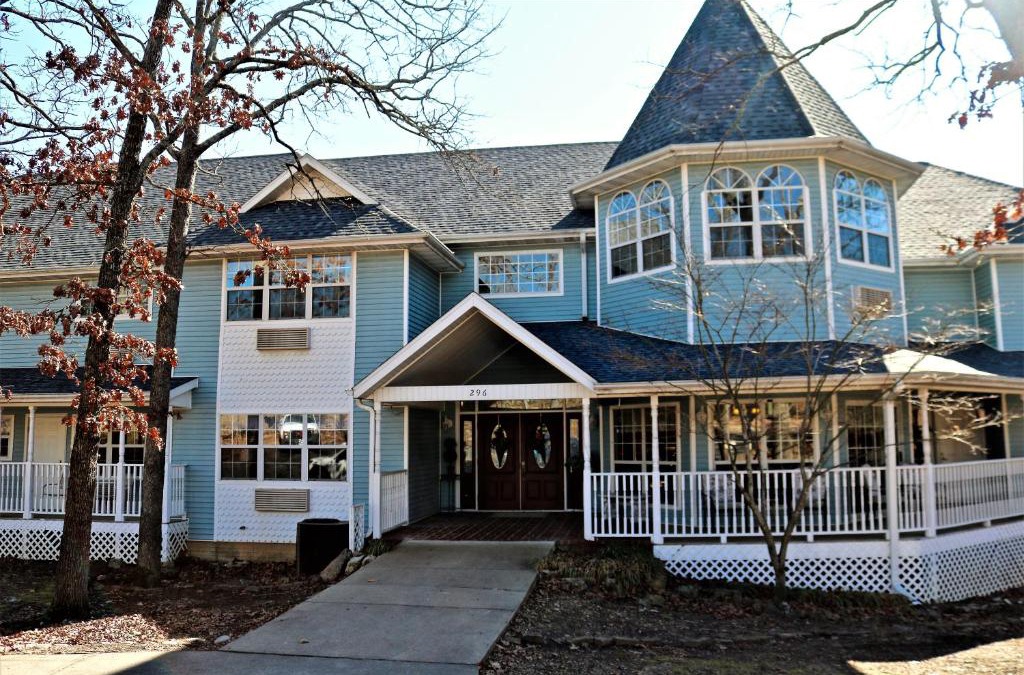 Branson House | Bradford House Bed and Breakfast