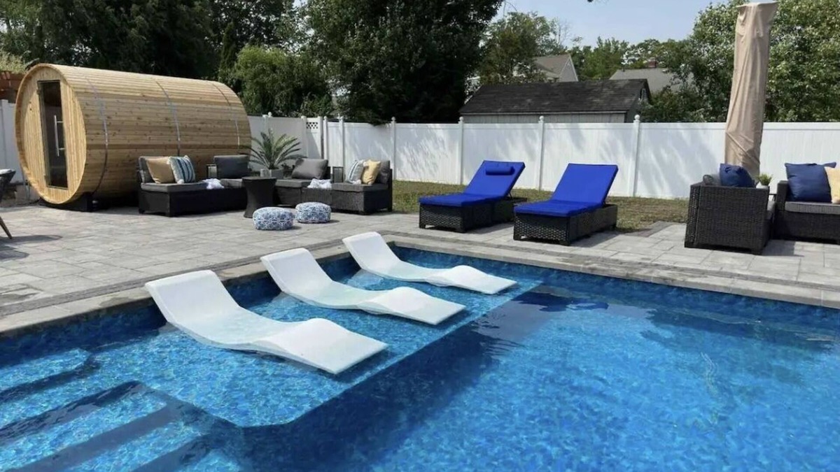 Neptune City House | Bradley Beach 5-BR Pool/Jacuzzi 1mile from Beach