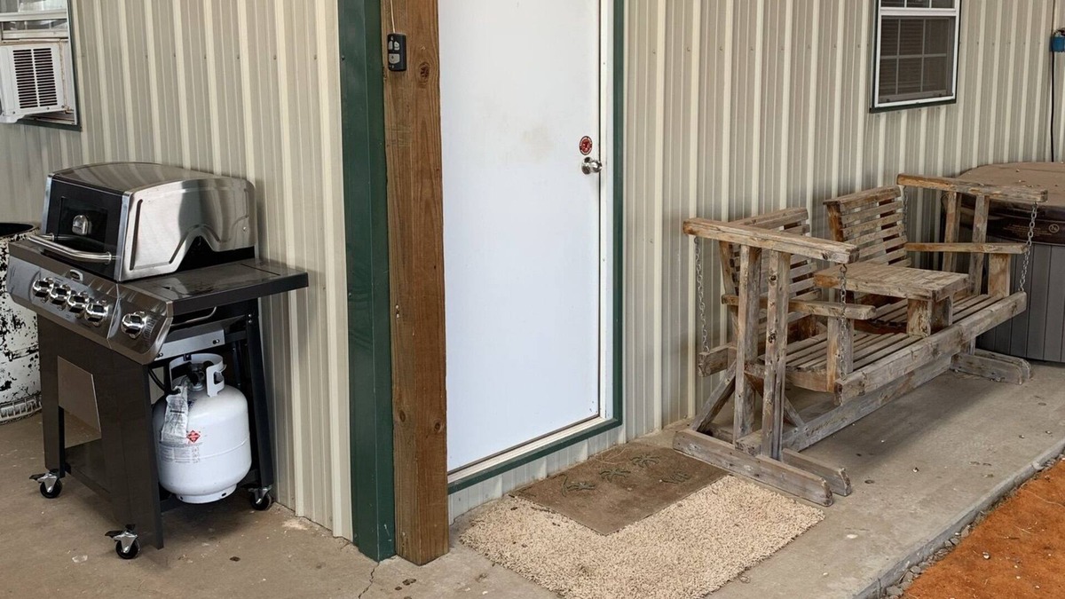 Dewey County House | Brae Ranch - Getaway & Enjoy The Outdoors