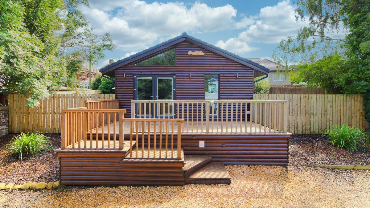 Clackmannan Cabin | Braeside Cabin near Stirling (10 miles)