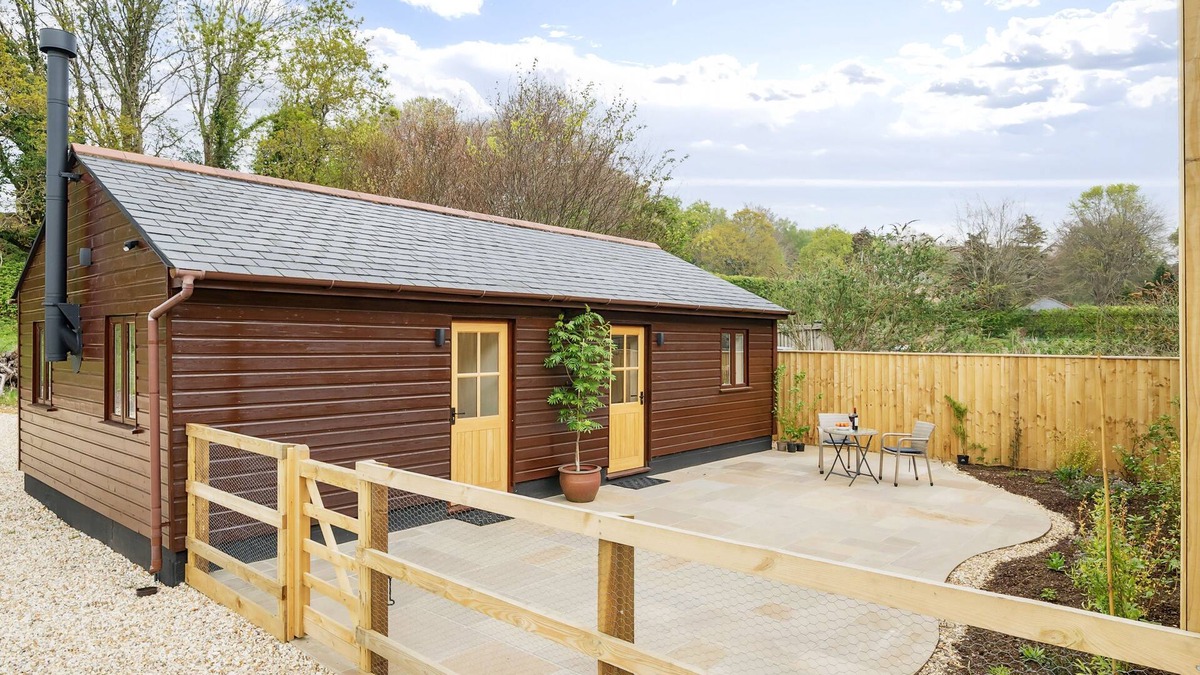Higher Bockhampton Cabin | Bramble Bank - sleeps 2 guests in 1 bedroom