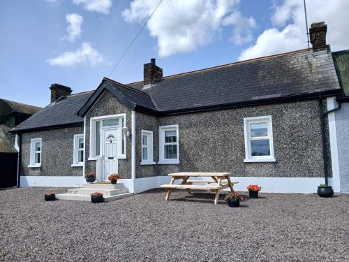 Cookstown House | Bramble Cottage