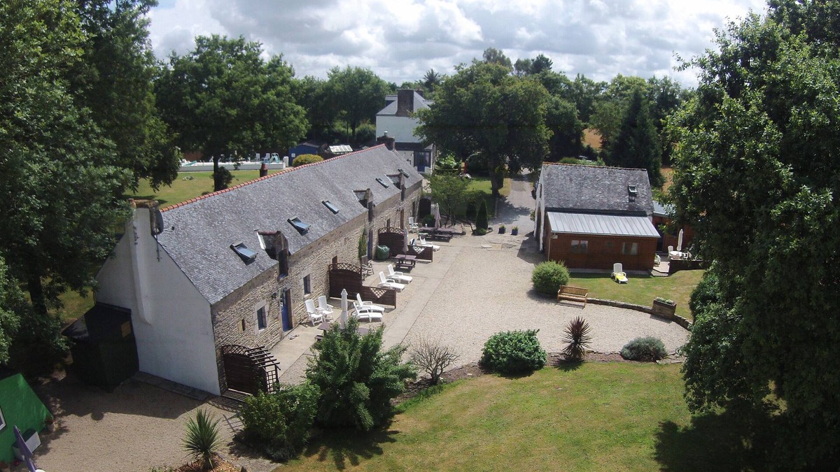 Camors Cottage | Bramble Cottage, Sleeps 6 With Shared Heated Pool In Beautiful Rural Setting