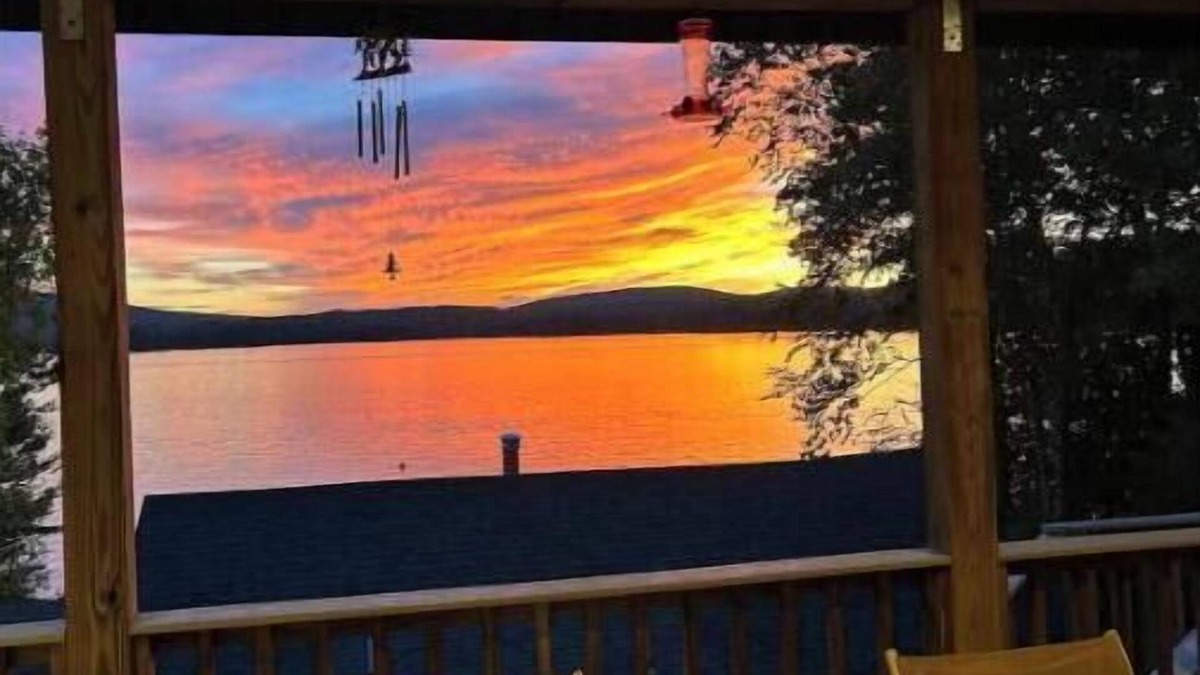 Ellsworth Cabin | Branch Lake-Stairway to Heaven Loft near Bar Harbor and Acadia NationalPark