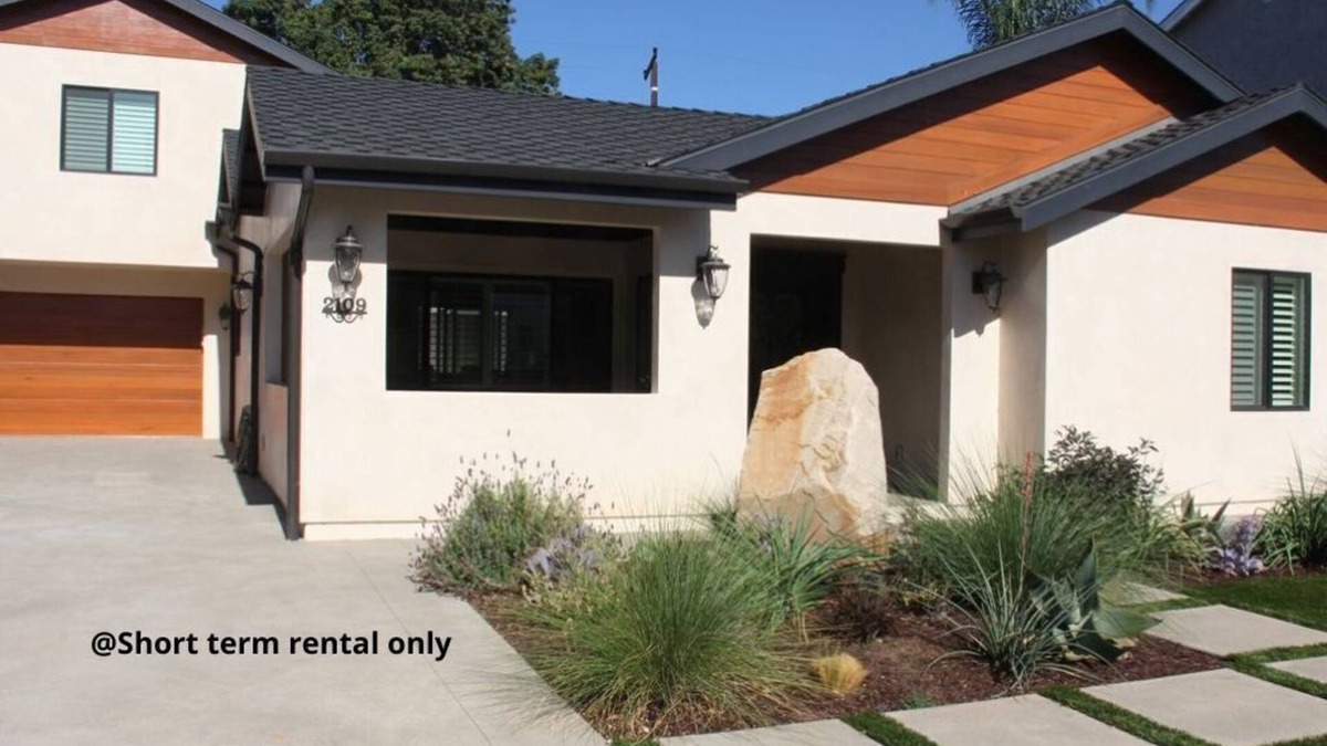 Westside Costa Mesa Apartment | Brand new 1 bedroom apartment built above our garage