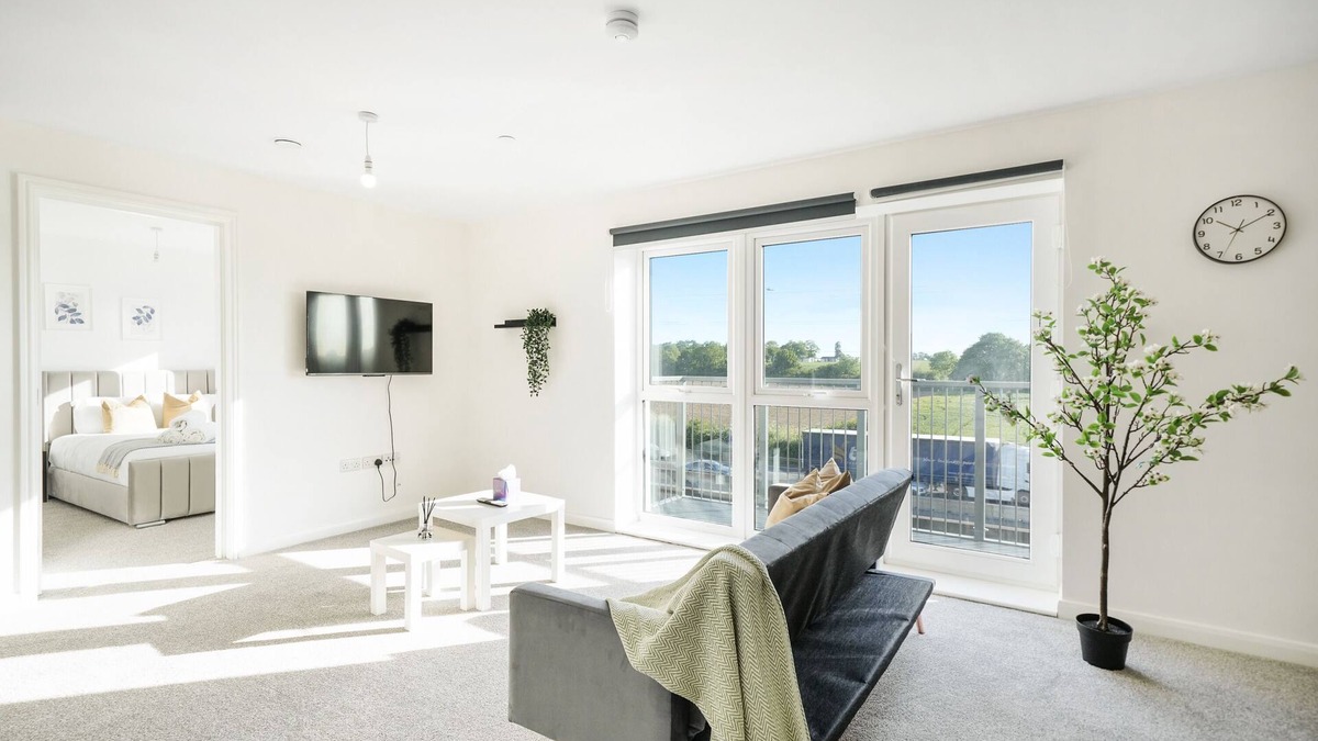 Luton Apartment | Brand New 2 Bed, 2 Bath Apartment in Luton 27
