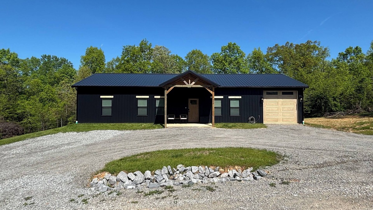 Nancy House | BRAND NEW 3 BR, 2 BA Barndominium within 1/4 mile of neighborhood boat launch!