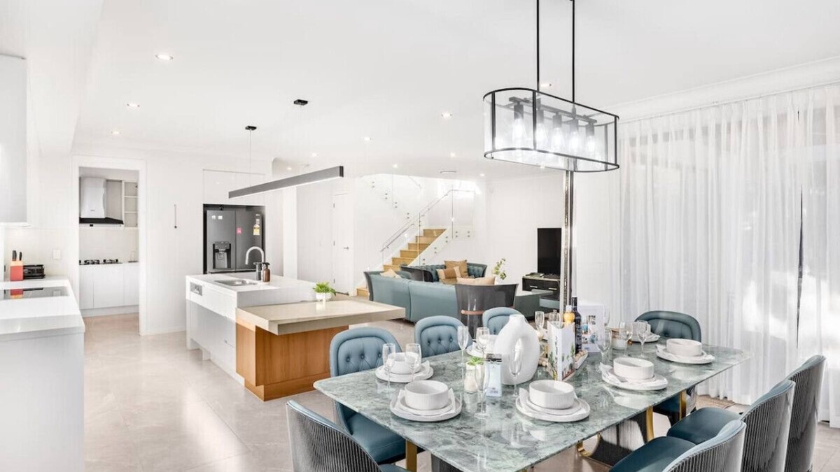 Rochedale House | Brand New 5B Luxury Modern Dream House @Rochedale