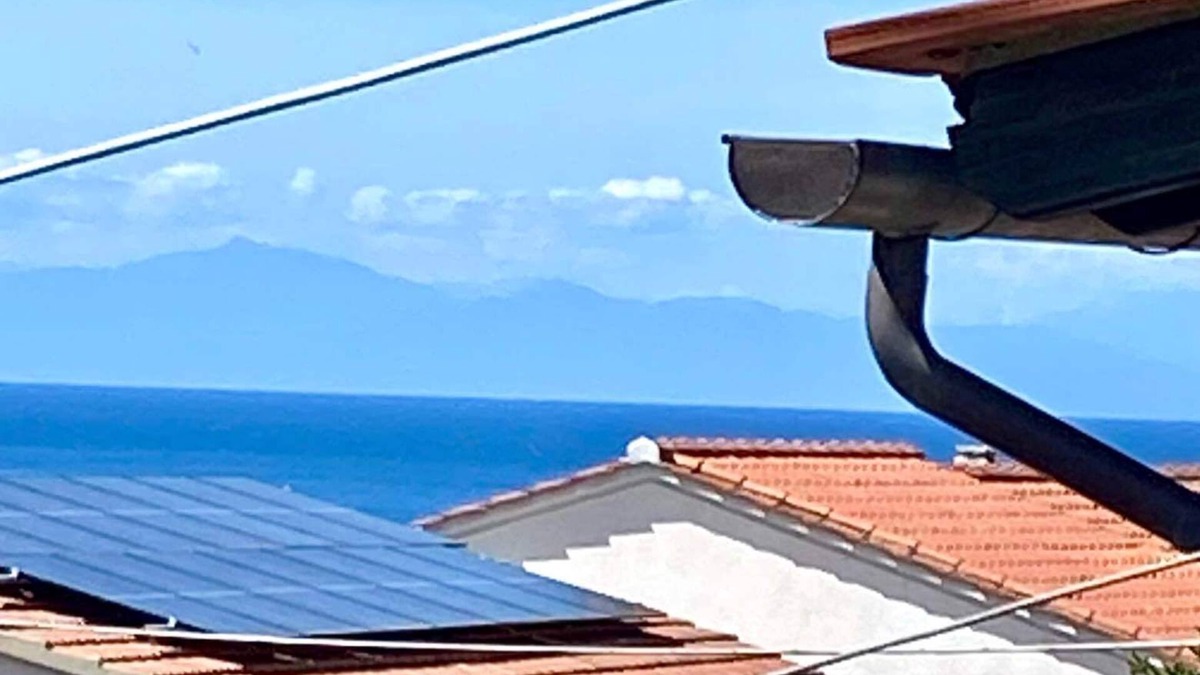 Pomonte House | Brand new apartment terrace sea view detached cottage Pomonte