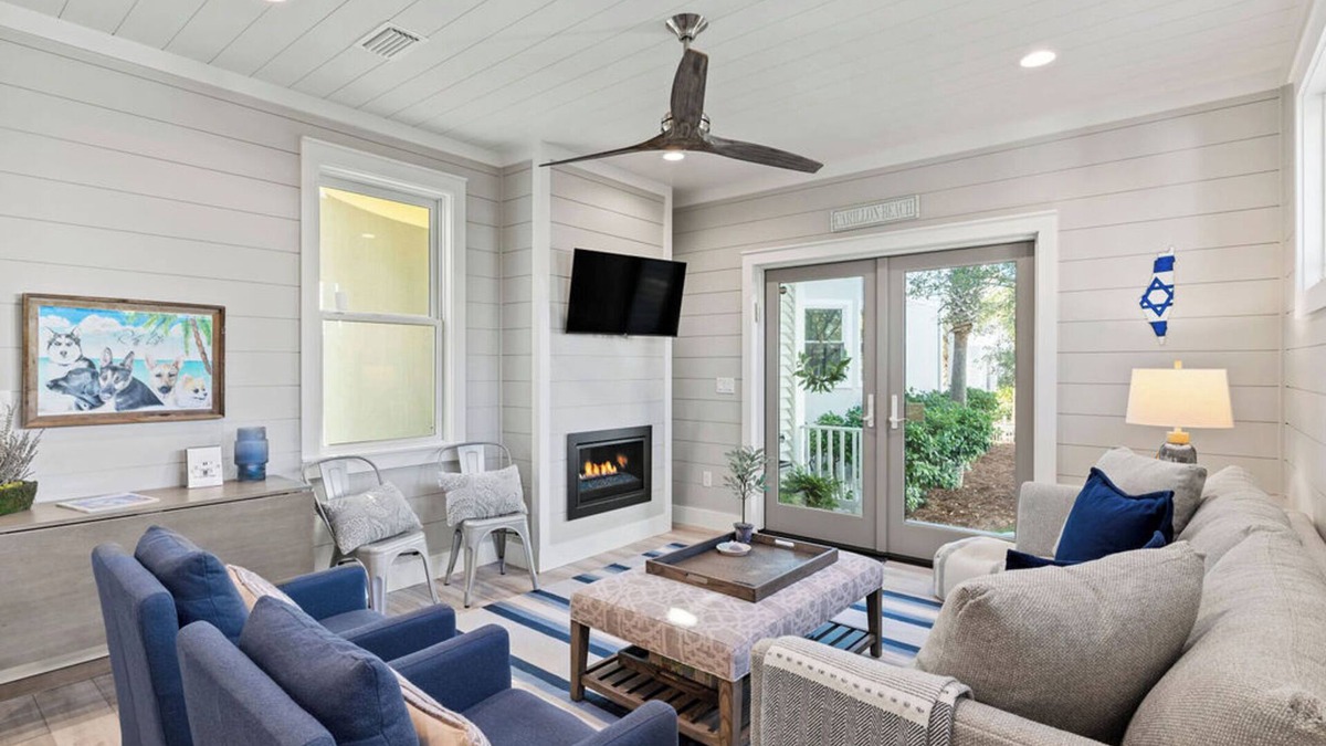 Sunnyside House | Brand New Beach Cottage in Carillon Beach! Walkable to Stores and Steps from the Beach!