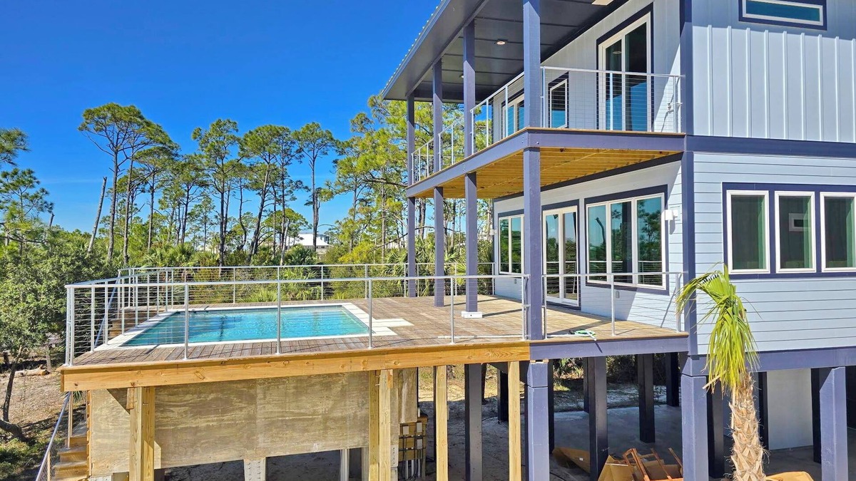 Indian Pass House | Brand New Beachfront Build, Private Pool, Pet-Friendly, Secluded Beaches