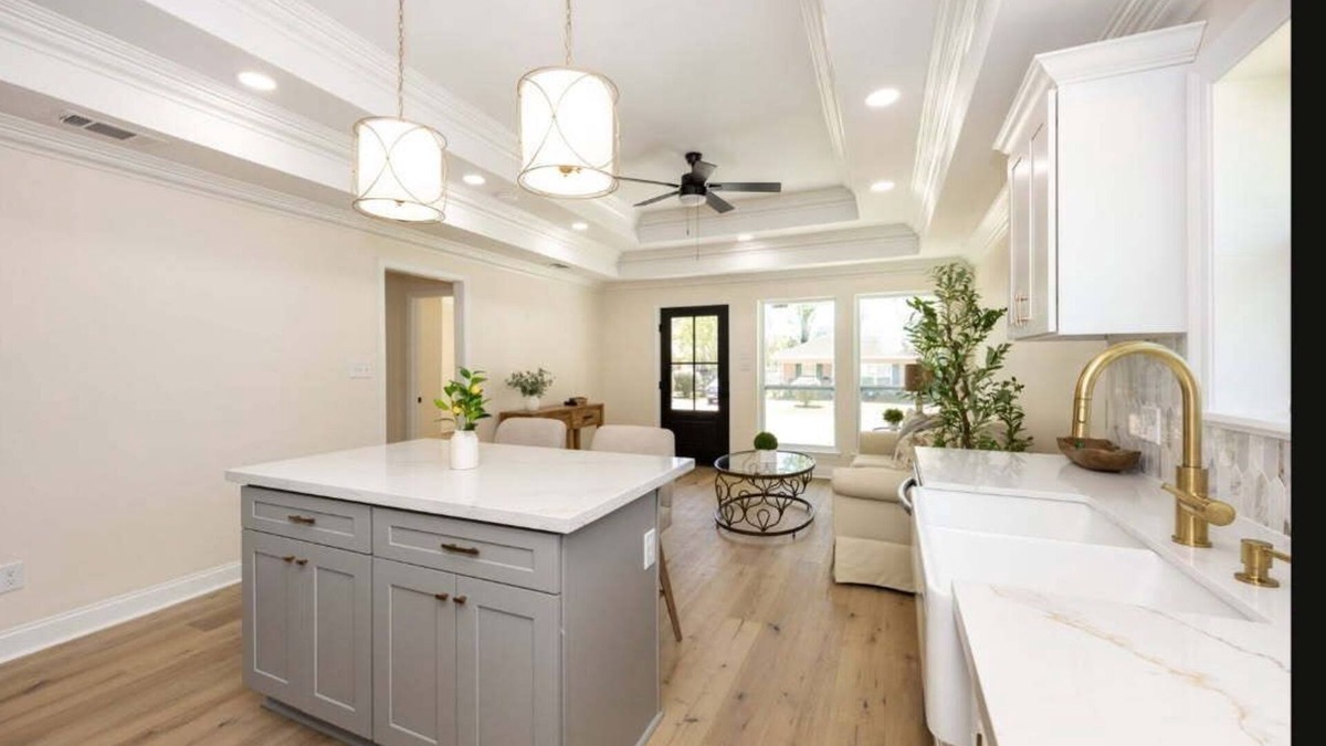Mid City South Cottage | Brand New Cozy Cottage