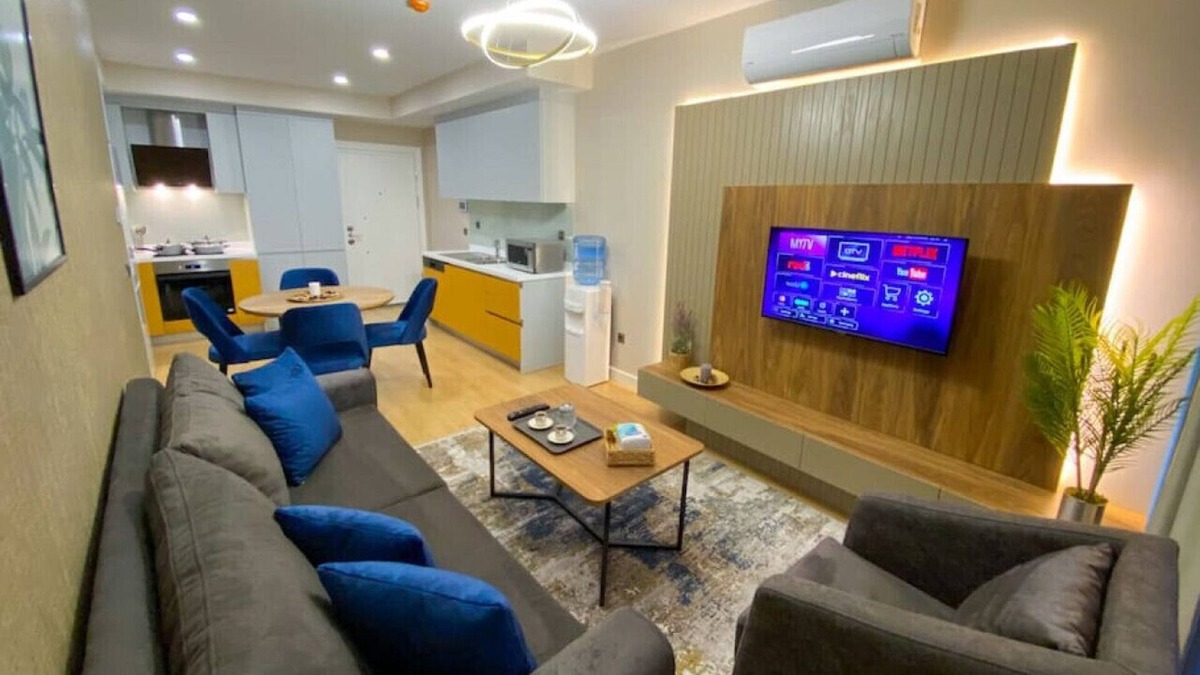 Mahmutbey Apartment | Brand-New Elegant 1+1 Apartment (with terrace) - core living