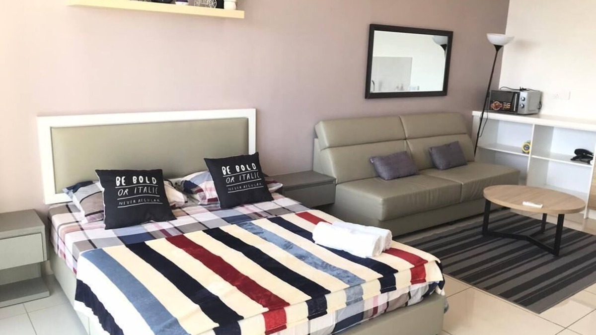 Bangi Sentral Apartment | *BRAND NEW* EVO SUITES CAN SELF IN (WiFi)