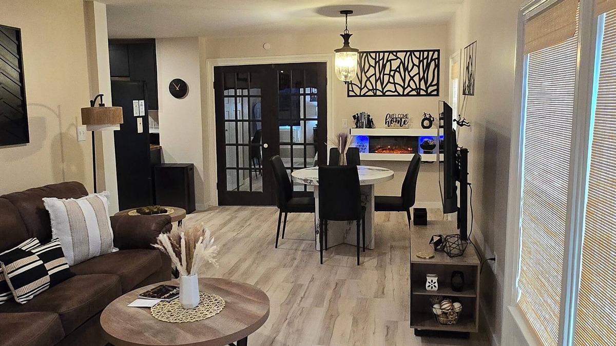 Greene Apartment | BRAND NEW fully renovated upstairs apartment in the heart of downtown Greene, NY