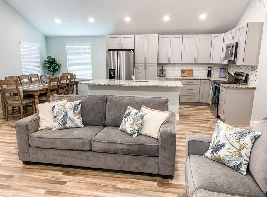 Cedar Lane House | BRAND NEW gorgeous water front home on Caney Creek