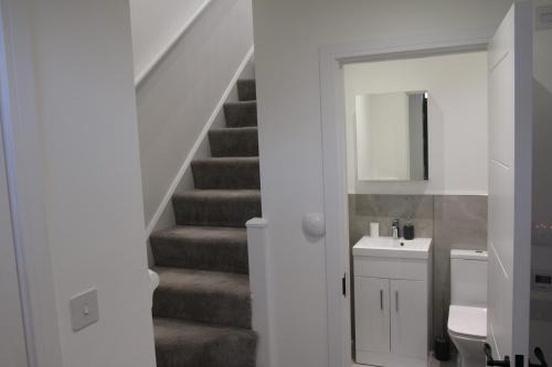 Glyndon Apartment | Brand new Greenwich house-Heart of London-Great connections to Central London