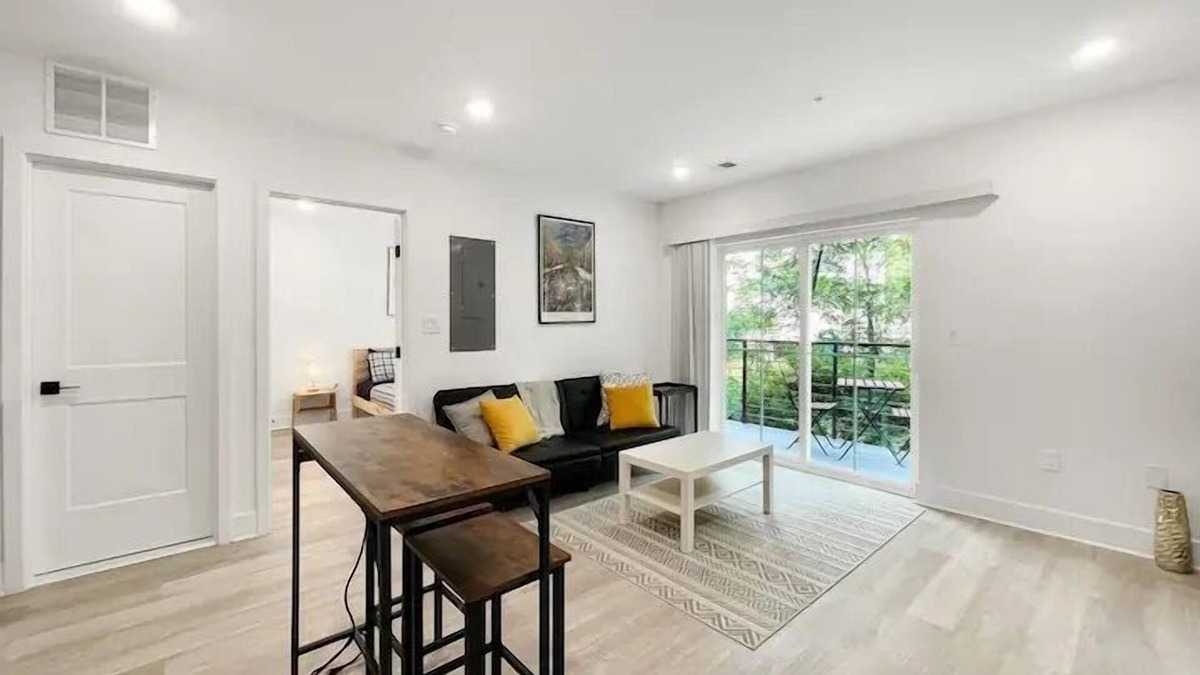 Brookland Bed & Breakfast | Brand NEW Home | Outdoor Dining with Pleasant View