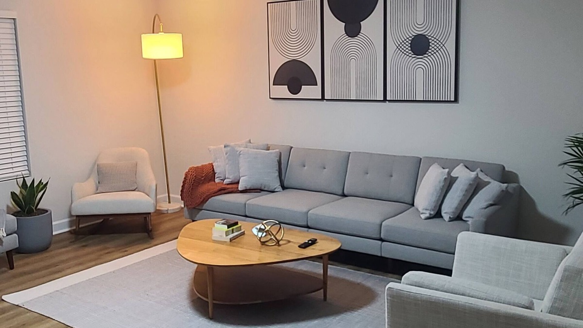 High Point House | Brand New House <5 min to HPU & Market