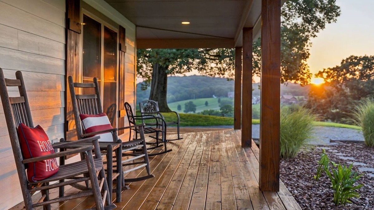 Hendersonville Cabin | Brand New listing - Sunset Cabin