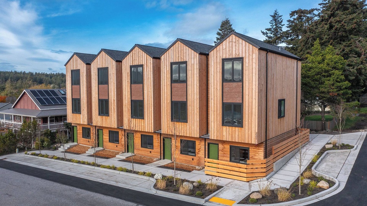Eastsound Apartment | Brand New Madrona Suites #3 Modern 3 bedroom in the heart of Orcas Island