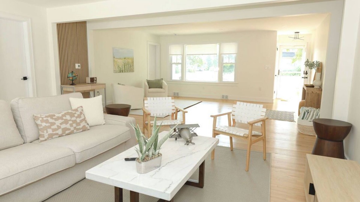 Long Branch House | BRAND NEW- Modern/Renovated Beach House minutes from best beach in Long Branch!